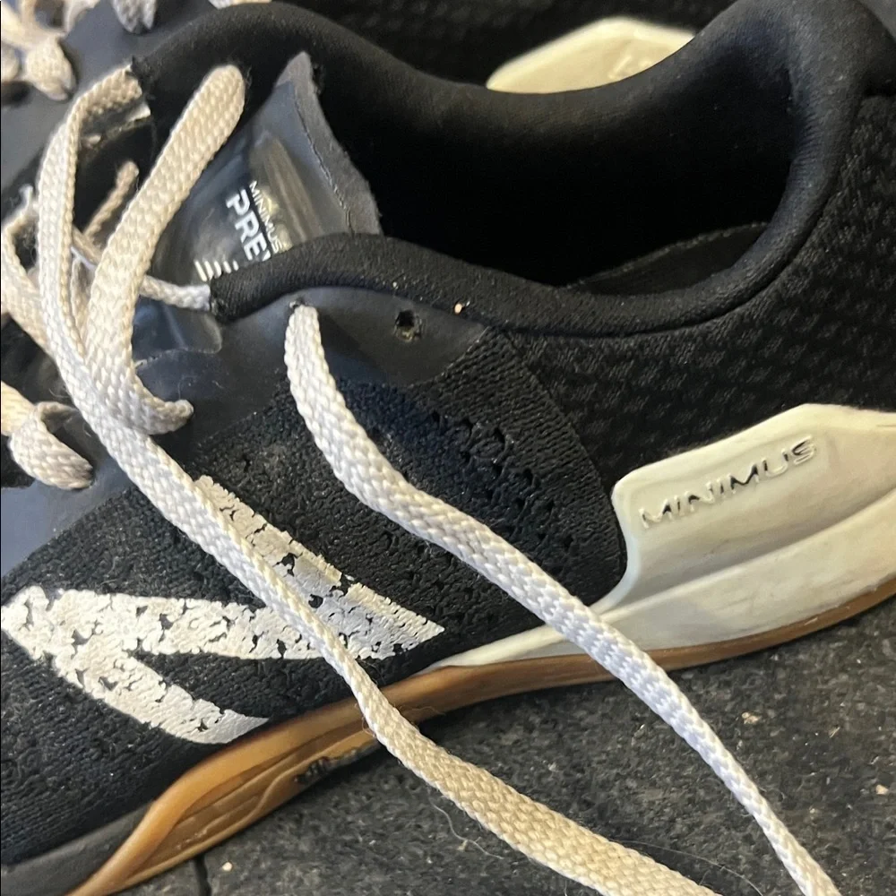 New Balance Black and White Minimus Shoes Gum Vibram soles! - Picture 8 of 9